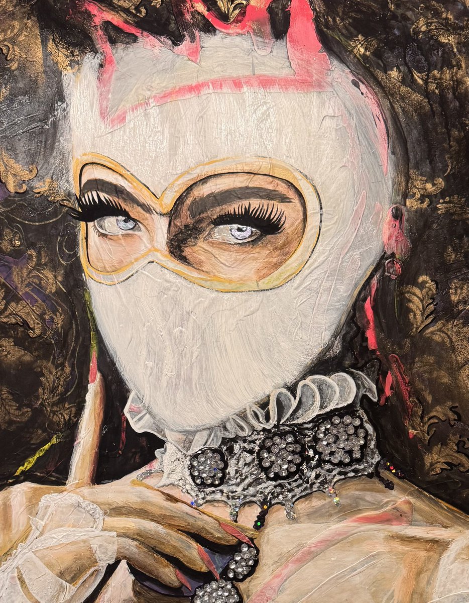 DibrizziAlex's tweet photo. #queen masked royalty https://t.co/YpByOZxntb