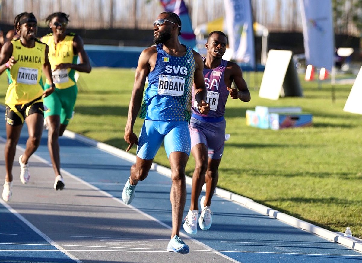 Youthrunner's tweet photo. 🌟 Historic performance alert! 🎖️ Handal Roban is now No. 2 all-time in collegiate history with his stellar 800m run at NACAC Championships! Representing 🇻🇨 like a champ! #TrackStar #YouthRunner #trackandfield #RunWithTheBest #800mChampion https://t.co/egav6o9Kbk https://t.co/DzEBFSdvCN