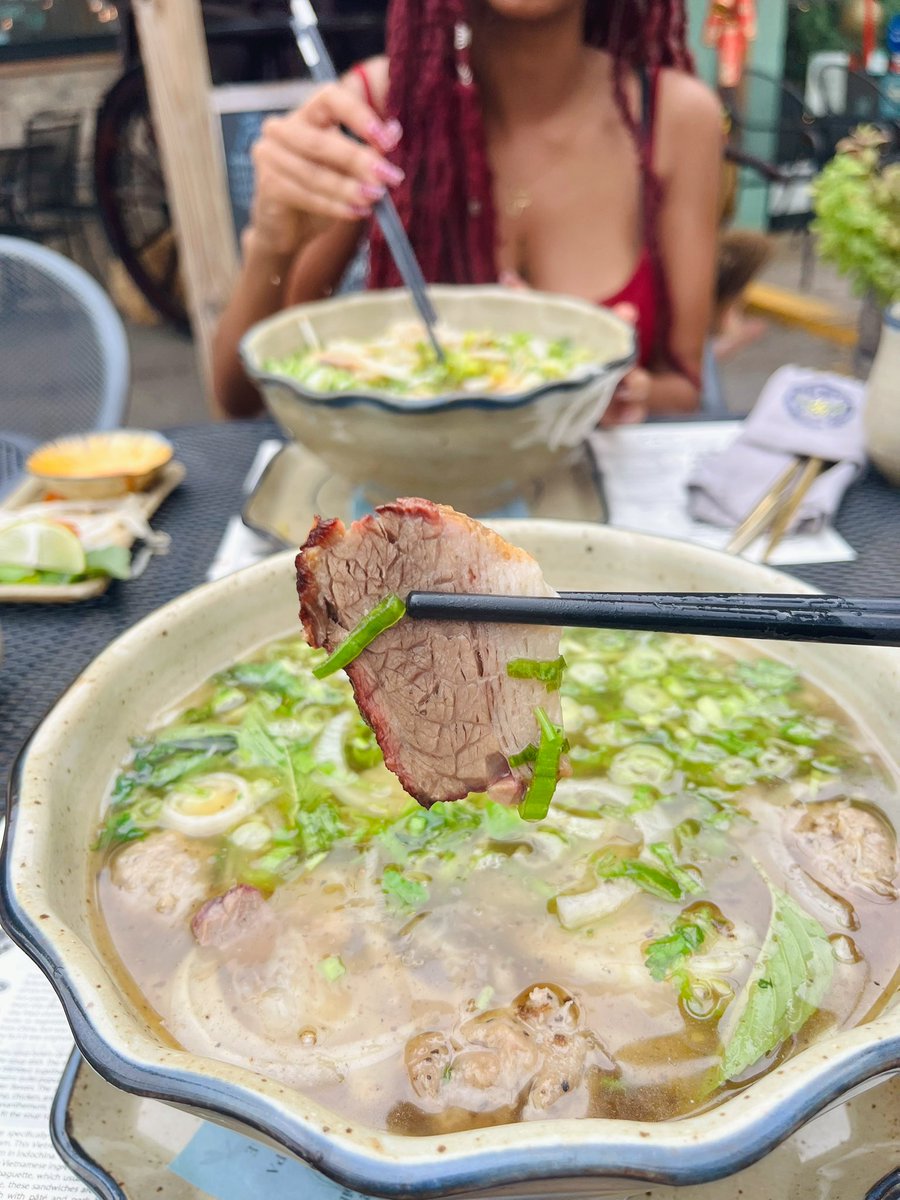 mewantstrawb's tweet image. pho !