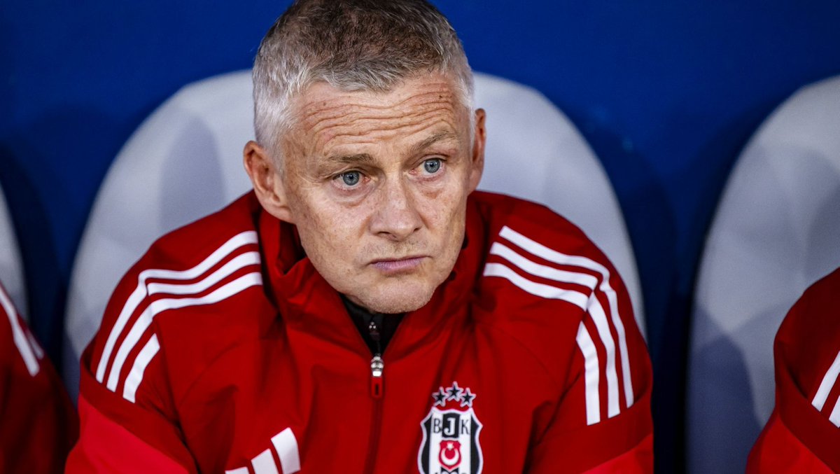 Ole Gunnar Solskjaer, serzenişte bulundu: "Yine aynı şekilde gol yedik!"

ajsspr.co/E_Oojn-STo?pt=…