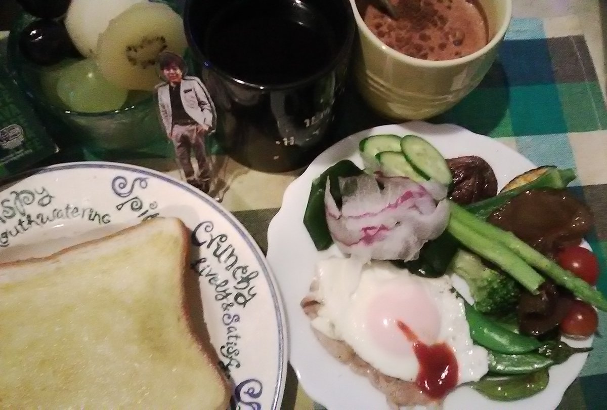 djohnishi's tweet image. おはようございます😊今朝もこの時間既に27度超😵今日も猛暑日だと5日連続😱皆さんもご注意を⚠️昨日も　#thenite に全国からたくさんのメッセージありがとうございました。今週ラストもよろしくです😉 #アクスタ大西 #JAVACAFE