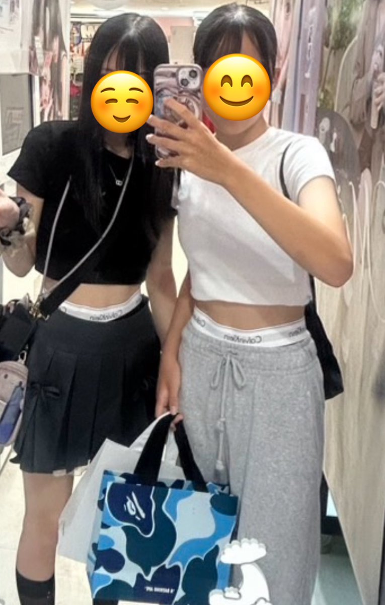 Gy51YHlboAI2QYY.jpg