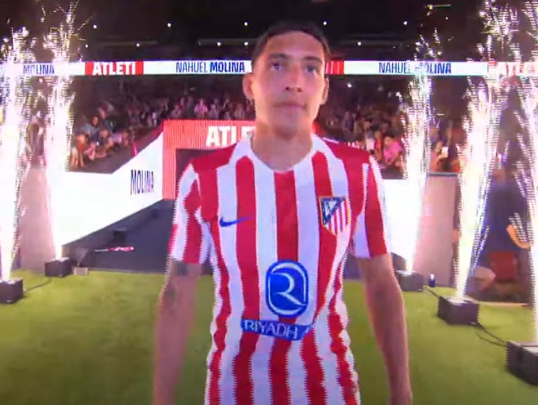 Nahuel no da el nivel, eso está claro, pero lo de hoy sobraba mucho

Pitar a un jugador del Atleti que nunca ha tenido un mal gesto con el club ES DE CIERVO
