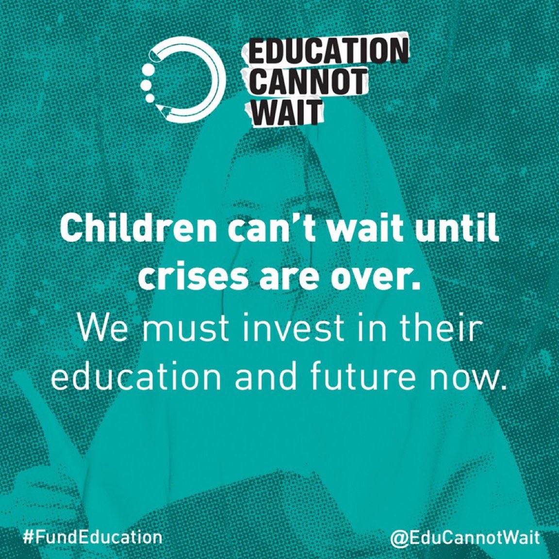 Investing in #QualityEducation in emergencies &amp; protracted crises has impacts far beyond the classroom.

It fosters economic development, social cohesion &amp; helps build the foundation for long-term peace &amp; resilience.

Learn how <a href="/EduCannotWait/">Education Cannot Wait</a> &amp; partners are making a difference➡️