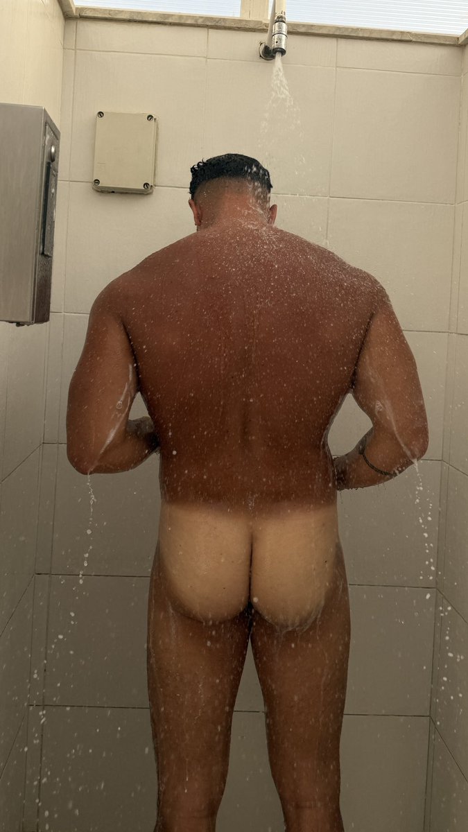 peppanize_'s tweet photo. Regalo un video di una s*ga ai primi 100 che mettono like al mio post! 
⬇️

https://t.co/NZXjSGx9aL https://t.co/itfszwTjZM