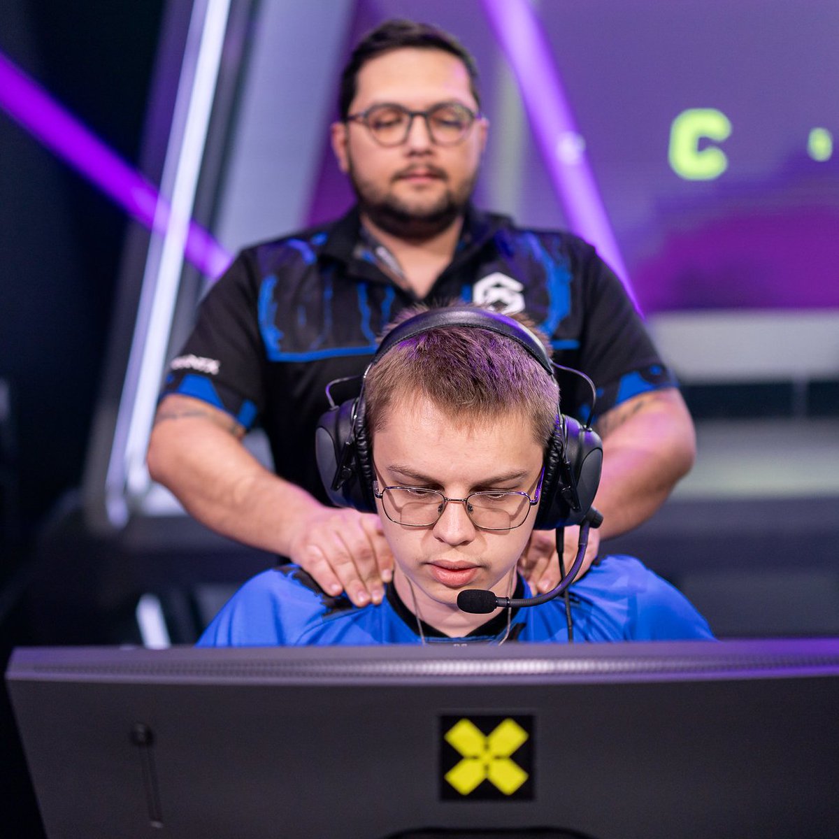 Lembo (@lembo006) on Twitter photo ¡GIANTX A SEMIS! Victoria de <a href="/GIANTXVALORANT/">GIANTX VALORANT</a> 2-1 sobre NAVI y estamos en Upper Semifinals de #VCTEMEA
Fuimos de menos a mas y cerramos con un Ascent increíble, ahora sólo nos vale top 1-2 para ir a Champions pero con este nivel somos capaces de todo. ¡A POR LA MIRACLE RUN! 💪 ¡GIANTX A SEMIS! Victoria de <a href="/GIANTXVALORANT/">GIANTX VALORANT</a> 2-1 sobre NAVI y estamos en Upper Semifinals de #VCTEMEA
Fuimos de menos a mas y cerramos con un Ascent increíble, ahora sólo nos vale top 1-2 para ir a Champions pero con este nivel somos capaces de todo. ¡A POR LA MIRACLE RUN! 💪
