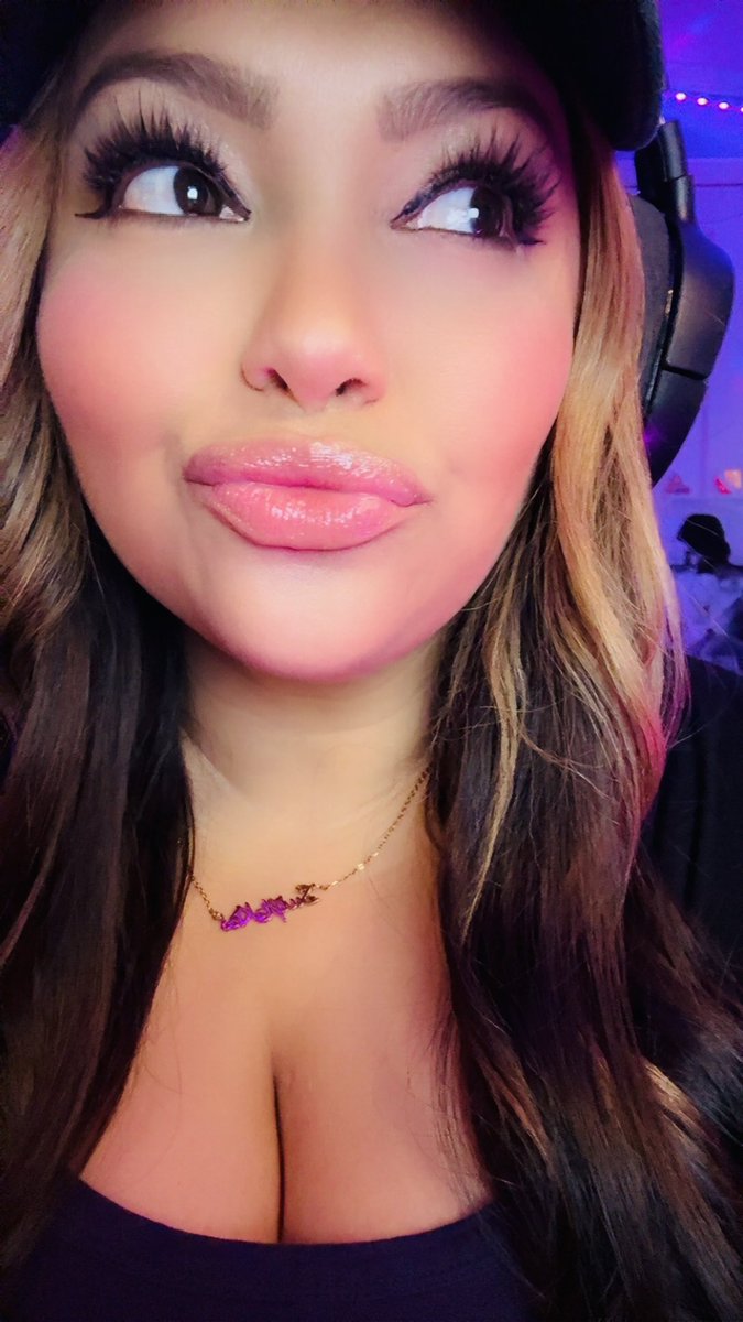 Warzone grinding and more birthday celebrating?? HAPPY BIRTHDAY TO MY FAV BUSH 🥳  <a href="/LazyItalian821/">LazyItalian821</a> 

WE ARE LIVE ONLY ON <a href="/KickStreaming/">Kick</a> 💚

kick.com/swiftkiss