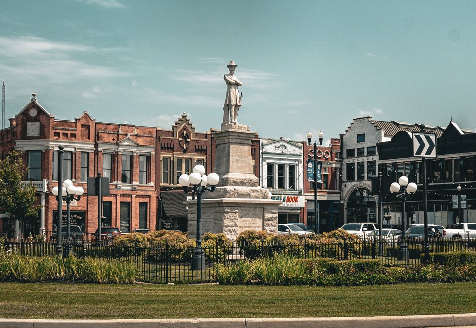If you’re ever in Lebanon, TN, home of Cracker Barrel, stop by the town square to see Robert Hopkins Hatton and then head over to Cedar Grove Cemetery.