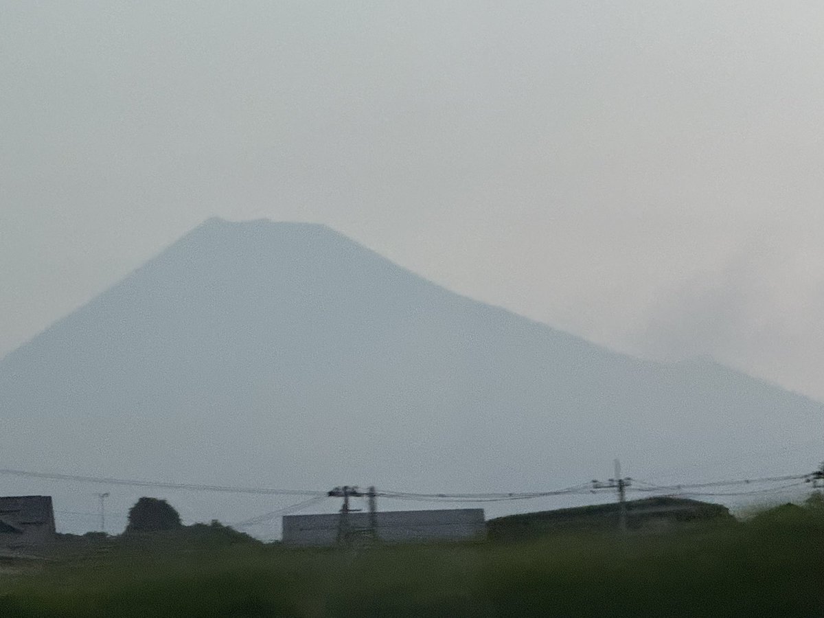 Kasa1208's tweet photo. とあるお友達に会いに行ってきます😊 https://t.co/Md1tkJNstq