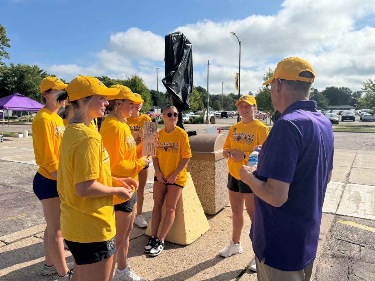 Dr. Edward Inch tweet media