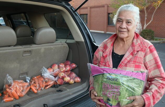 Greater Cleveland Food Bank (@clefoodbank) on Twitter photo This #NationalSeniorCitizensDay, it is more important than ever to ensure our older neighbors have access to the nutritious food they need every day.
Learn more about our programs at buff.ly/ZYrgSgh. If you are an older adult in need of food, contact us at 216.738.2067. This #NationalSeniorCitizensDay, it is more important than ever to ensure our older neighbors have access to the nutritious food they need every day.
Learn more about our programs at buff.ly/ZYrgSgh. If you are an older adult in need of food, contact us at 216.738.2067.