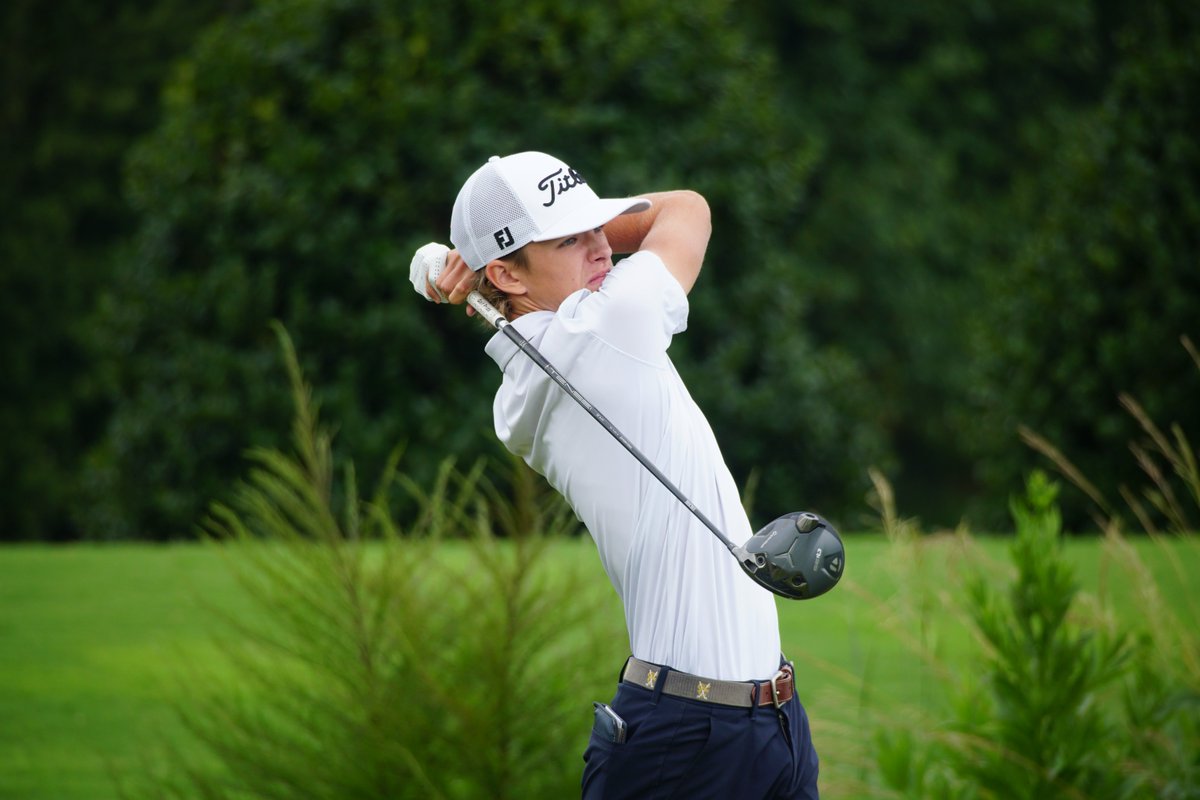 AJGAGolf's tweet photo. Adding to the rΓ©sumΓ© π
Jack Kelley (-14) comes out on top of the #HV3Jr, carding 16 birdies throughout three rounds to earn his first AJGA win! https://t.co/oXDKLBWRGA