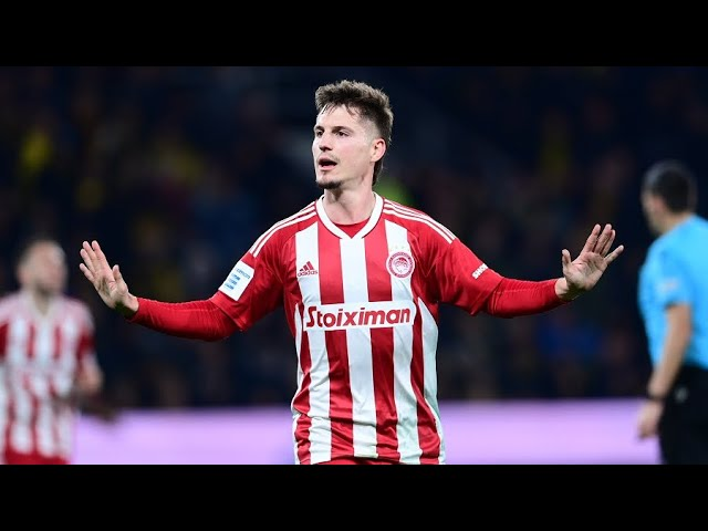 Lucaslag480761's tweet photo. We need Sergi Canós in our team, urgent! This player is very quality, fast, and makes goal. He is young, only 28 years, and a bargain! Canós can play wing. Our team needs this type of player to fight for championship and Europe please , make this transfer  happen. @Trabzonspor https://t.co/qjh8HFya6X