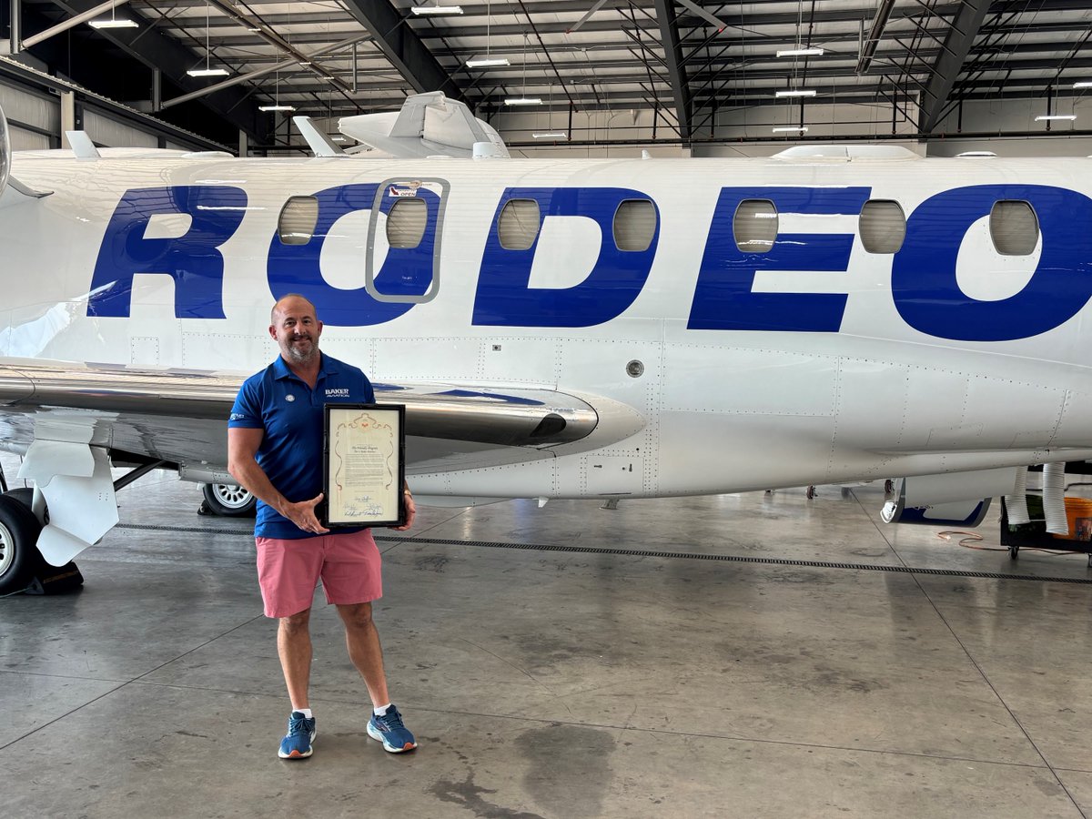 John Wayne Airport (@johnwayneair) on Twitter photo 👏 Congrats to Baker Aviation, Fly Friendly Tier 1 Winner at #JWA!
Your commitment helps keep OC flying cleaner & greener. 🌿✈️
#FlyFriendlyJWA #SustainableAviation <a href="/SupervisorFoley/">Supervisor Katrina Foley</a> 👏 Congrats to Baker Aviation, Fly Friendly Tier 1 Winner at #JWA!
Your commitment helps keep OC flying cleaner & greener. 🌿✈️
#FlyFriendlyJWA #SustainableAviation <a href="/SupervisorFoley/">Supervisor Katrina Foley</a>