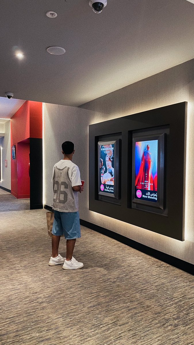 aiivd5's tweet photo. Cinema look 🍿 https://t.co/y5j62M8dqM