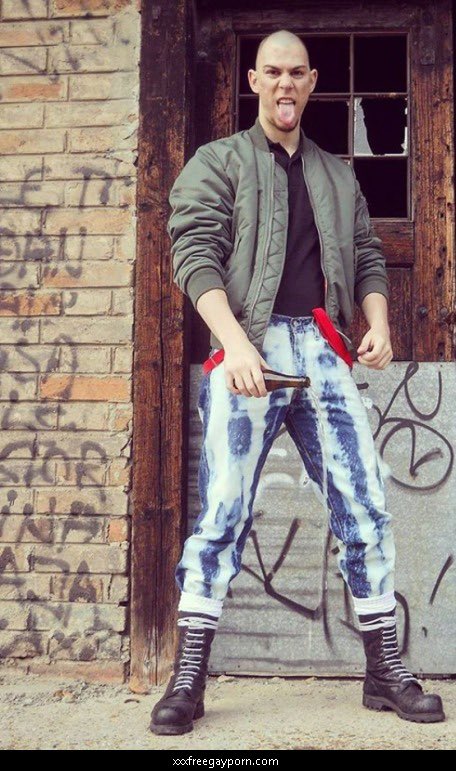 MA1slave (@ma1bomberslave) on Twitter photo 