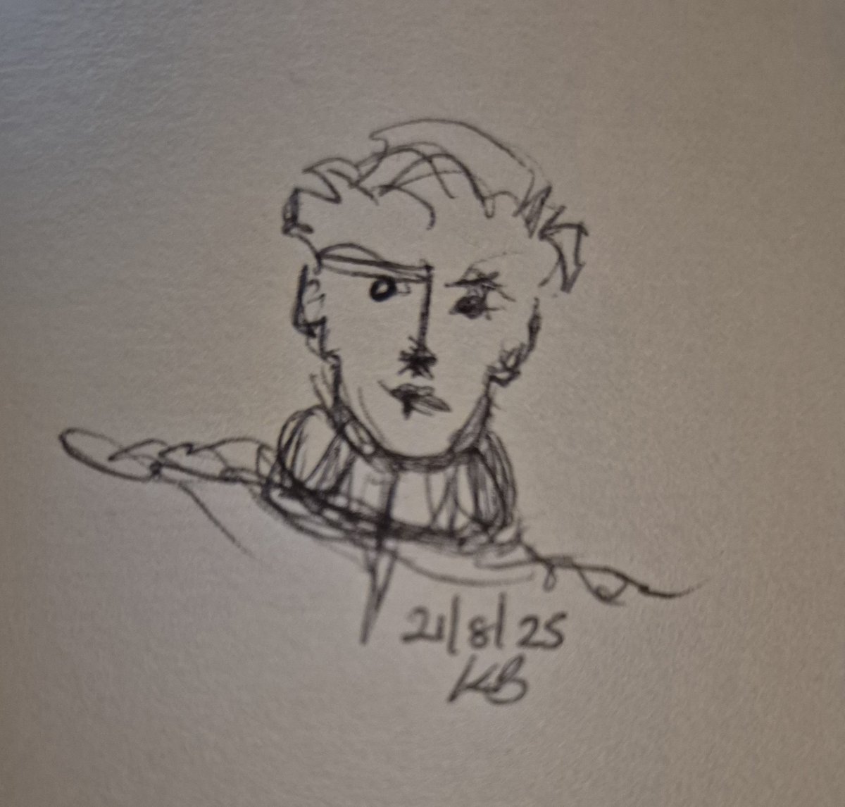 Karen_acts's tweet photo. This trio arrived quickly. They needed to get on to the page. xx #tinyfaces #myart #birosketch #channeledart https://t.co/rn5qAp6aOT