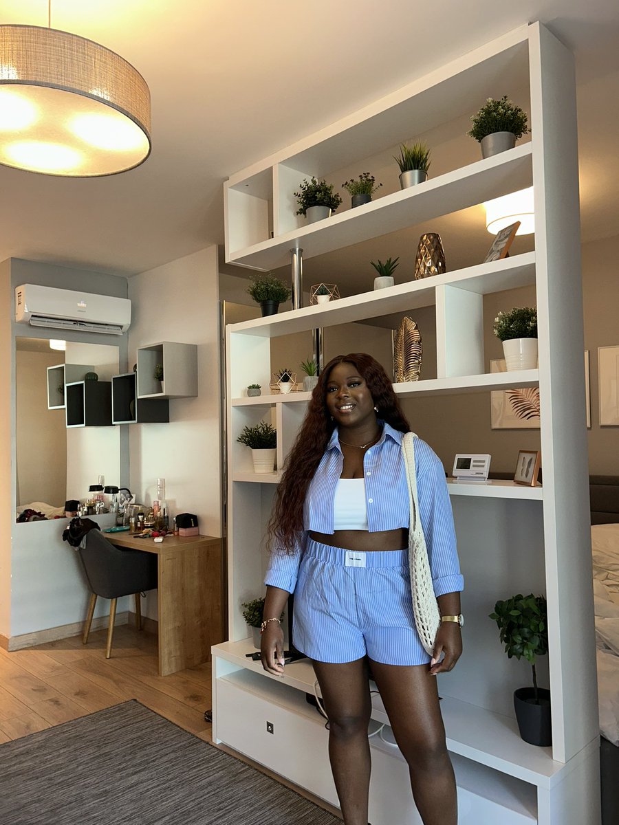 kris_kunbi's tweet photo. An Hungarian for summer https://t.co/HuuXHKmLAb