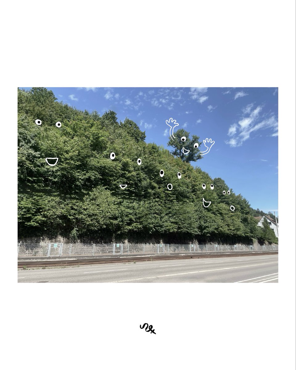 Partof_SHAN's tweet photo. A tree and some other trees…
.
.
.
#drawing #dibujo #arboles #trees #comic 
#stuttgart https://t.co/mp7PKHViY0