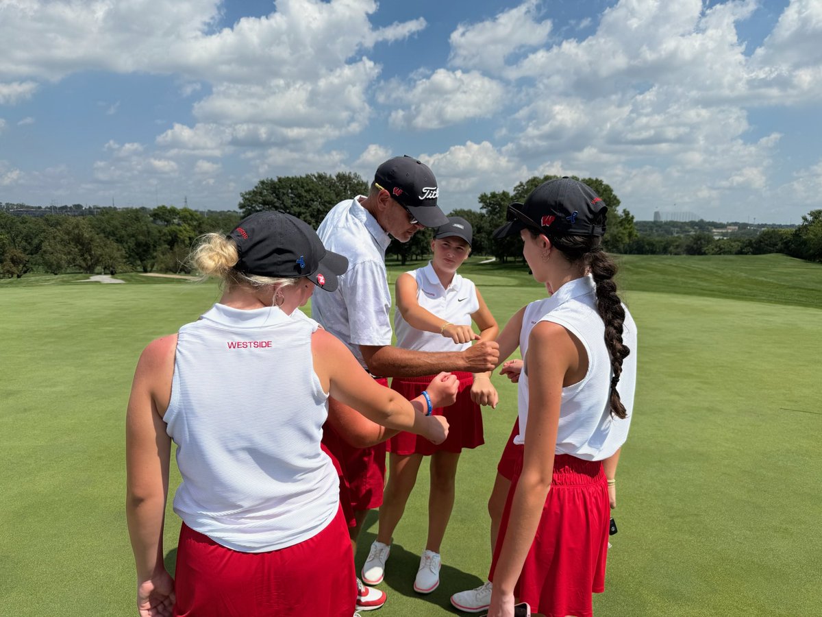 Amazing start to the season.  318 team score is two off school record! Team placed second and we brought home 3 medals❤️💪🏽🙏.  It’s going to be an amazing journey!