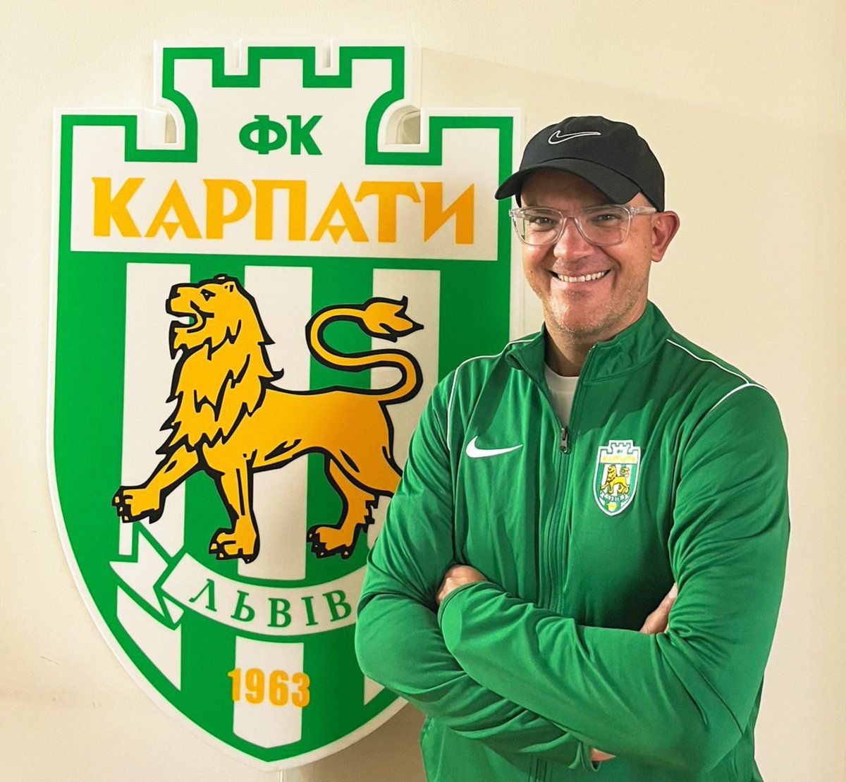 I'm very happy with this new challenge, leading the technology and methodology departments at FC Karpaty Lviv. Now I just have to work hard and contribute my knowledge to help the club continue to grow. 🟢⚪️