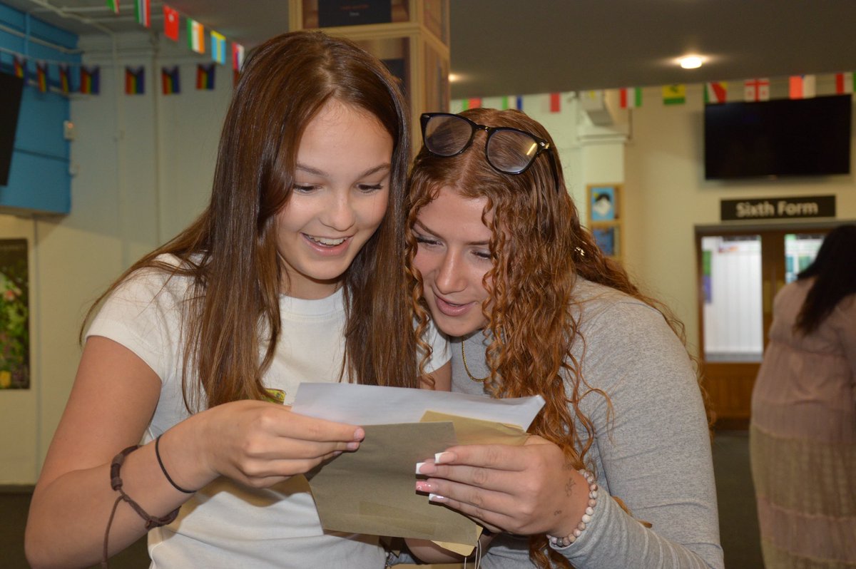 PoolHayesAcad's tweet photo. We look forward to welcoming back class of 2025 into our Sixth Form in September. Places are still available. Get in touch if you want to know more! https://t.co/XUahe4wFv5