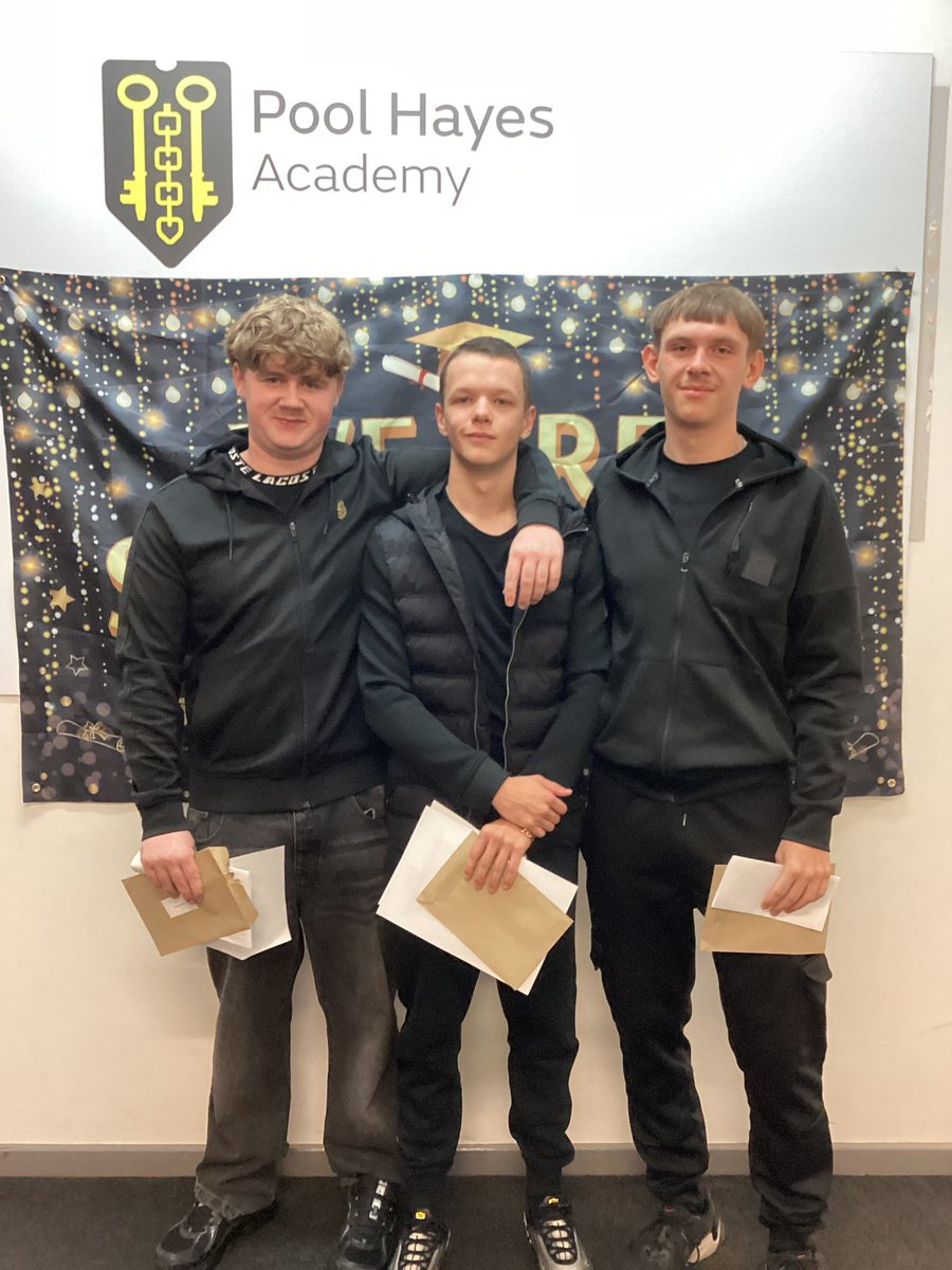 PoolHayesAcad's tweet photo. We look forward to welcoming back class of 2025 into our Sixth Form in September. Places are still available. Get in touch if you want to know more! https://t.co/XUahe4wFv5