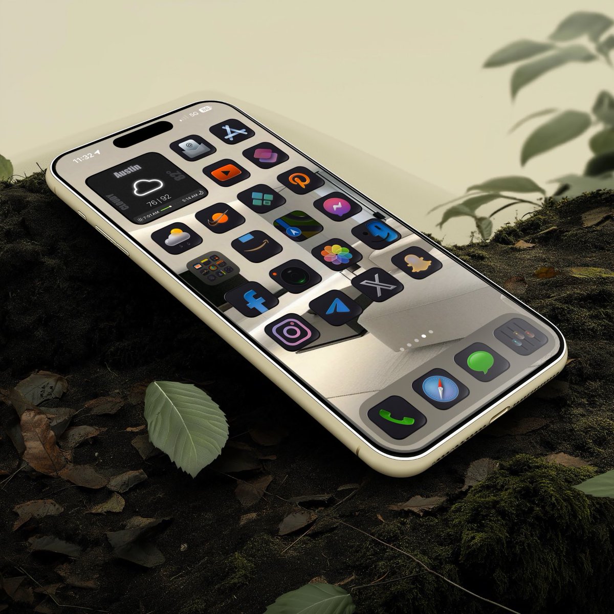 CROSSAFELLA's tweet image. Thursday setup #iPhone15promax #iOS
