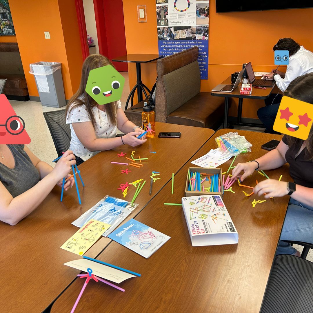strawbees's tweet image. 🎨💡 Peter Wardrip uses Strawbees to create meaningful STEM learning experiences in makerspaces at the University of Wisconsin! 

Read more:
hubs.la/Q03xFxPG0

#STEMeducation #STEAM #Makerspace #Strawbees #EdTech