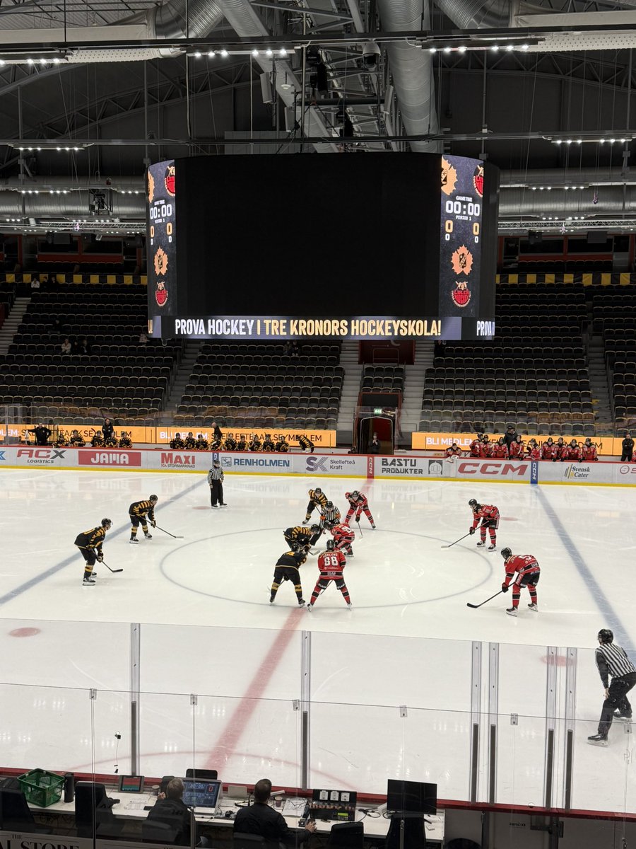 Träningsmatch J20 Skellefteå AIK - <a href="/LuleaHockey/">Luleå Hockey</a> 
Då kör vi ❤️🖤💛