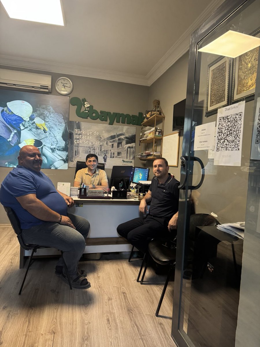 Hayırlı Cumalar 🌿
Erdemli esnaf kazancında helali, erdemli insan gönlünde vefayı, erdemli yönetici ve seçilmiş ise kararlarında adaleti gözetir.
Rabbim bizleri doğruluktan ayırmasın.

Gülbey Ay
Erbaa Esnaf ve Sanatkârlar Odası Başkan Adayı