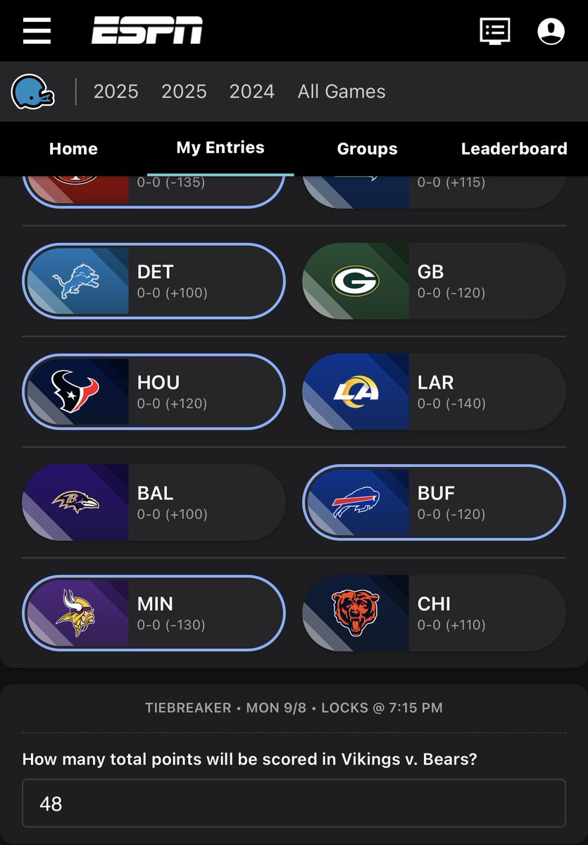 lilcc_30's tweet photo. 🤭🏈 https://t.co/1netIF7cdB