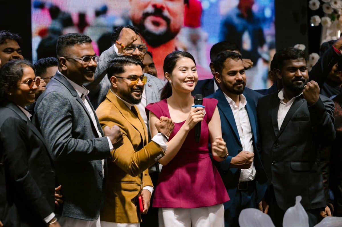 GanyoKripto's tweet photo. 🐋 Meta Whale: Leaders’ Meeting in Vietnam

On August 14, a bilateral conference of Meta Whale leaders from India and Vietnam took place in Hanoi. https://t.co/i851BDVCQ8