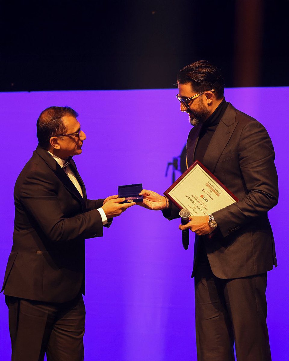 NadkarAmit's tweet image. well deserved recognition , fun-filled moments, some moments of @juniorbachchan winning hearts at #IFFM.

#AbhishekBachchan #IFFM2025 #BestActor #IWantToTalk
