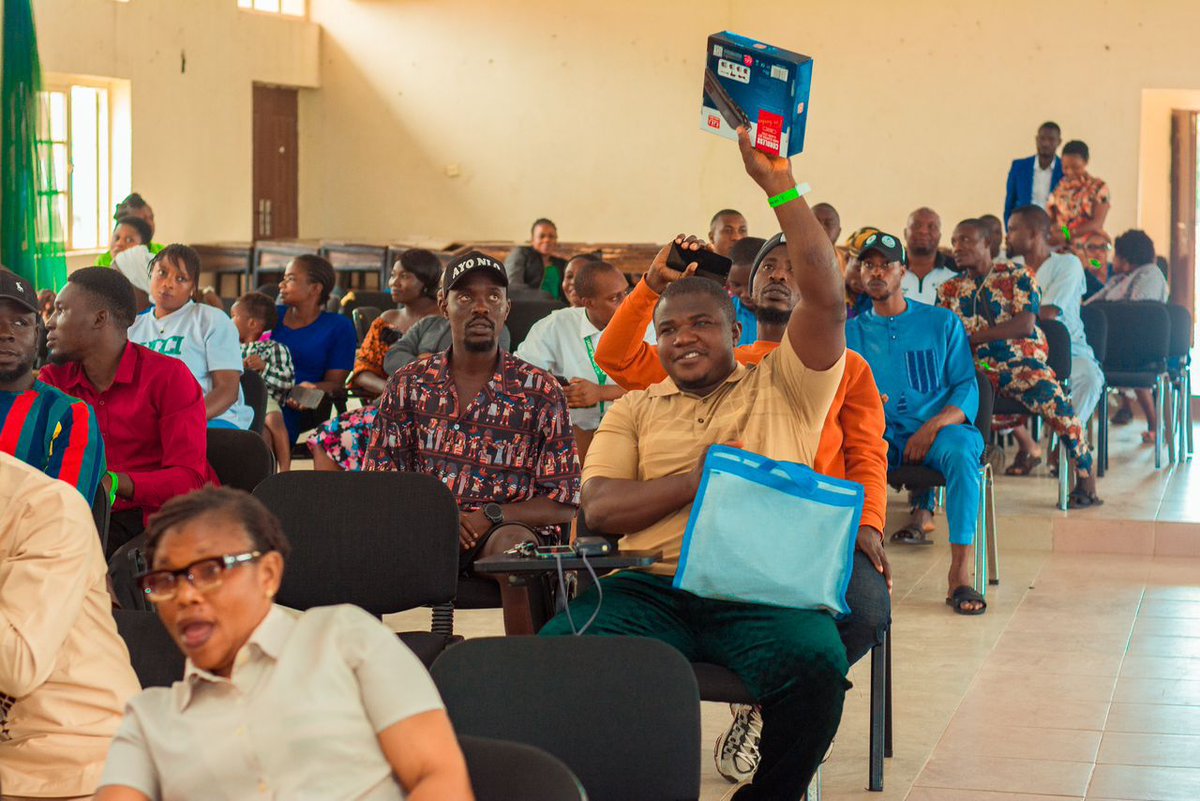 moremiojudu's tweet photo. Bridging the gap between the Federal and the Local Communities; Impacting lives:

Today marks exactly one year the Presidential Community Engagement Team (SW) embarked on an impactful tour to the youths and members of some communities in Ekiti state. 

The visit which aimed at bridging the gap between the Federal Government and the Local Communities, renewing the hopes and dreams of the people, the team supported the youths and community members with tool kits and cash gifts to help boost their businesses.

The message of the President is clear: this is a government that cares for everyone no matter your location or background, a child of a nobody, a farmer or a hunter should be given an equal opportunity. 

We look forward to doing even more in the local communities unheard of. 

Impact a life today, make the country a better place.