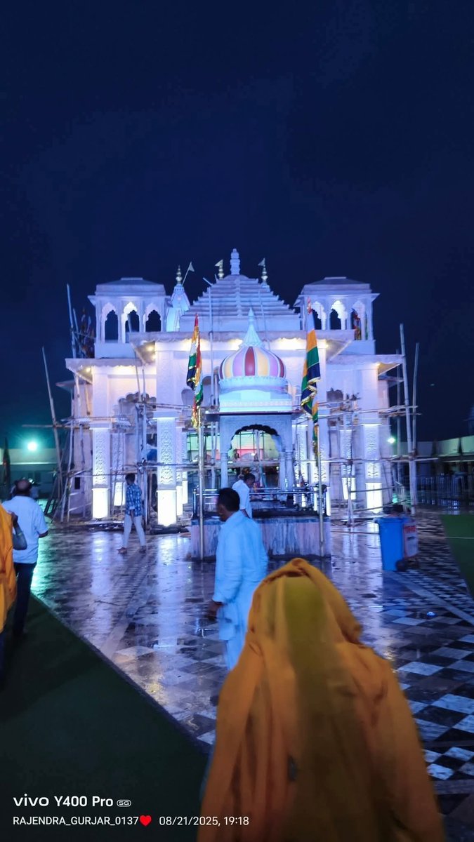 manraj_gochar's tweet photo. 📍 श्री देव धाम जोधपुरीया मंदिर, निवाई टोंक 

#Devdham #jodhpuriya #tonk https://t.co/KnBrkVvH3H