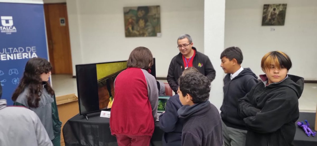 idvrv's tweet photo. Los profes Cristian Vidal y Claudia De la Fuente participaron en la Feria de la Escuela Prosperidad, mostrando lo que hacemos en nuestra carrera. Una gran instancia de vinculación con la comunidad.
#UniversidadDeTalca #Educación https://t.co/6D0QRH3CH9