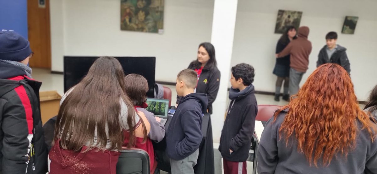 idvrv's tweet photo. Los profes Cristian Vidal y Claudia De la Fuente participaron en la Feria de la Escuela Prosperidad, mostrando lo que hacemos en nuestra carrera. Una gran instancia de vinculación con la comunidad.
#UniversidadDeTalca #Educación https://t.co/6D0QRH3CH9