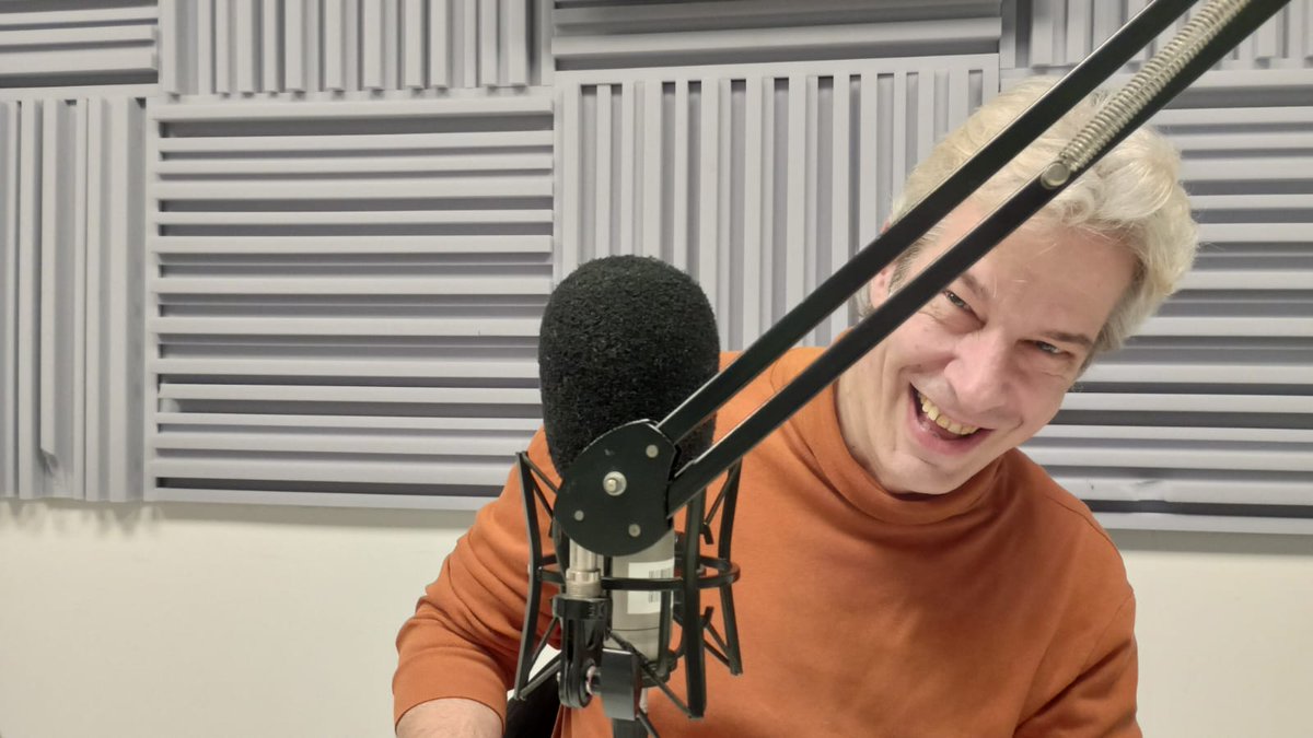 Encendemos las neuronas con la ilusión intacta en Laboratorio de Ideas 💡con <a href="/ClaudioMartne17/">Claudio Martínez</a> <a href="/dhurtado171045/">Diego Hurtado</a>.
La invitación de cada sábado a un banquete de música y cultura. 15 a 17hs.
💻provinciaradio.com.ar
📲App 👉bit.ly/3vqtKMJ
#turadio #cadavezmejor