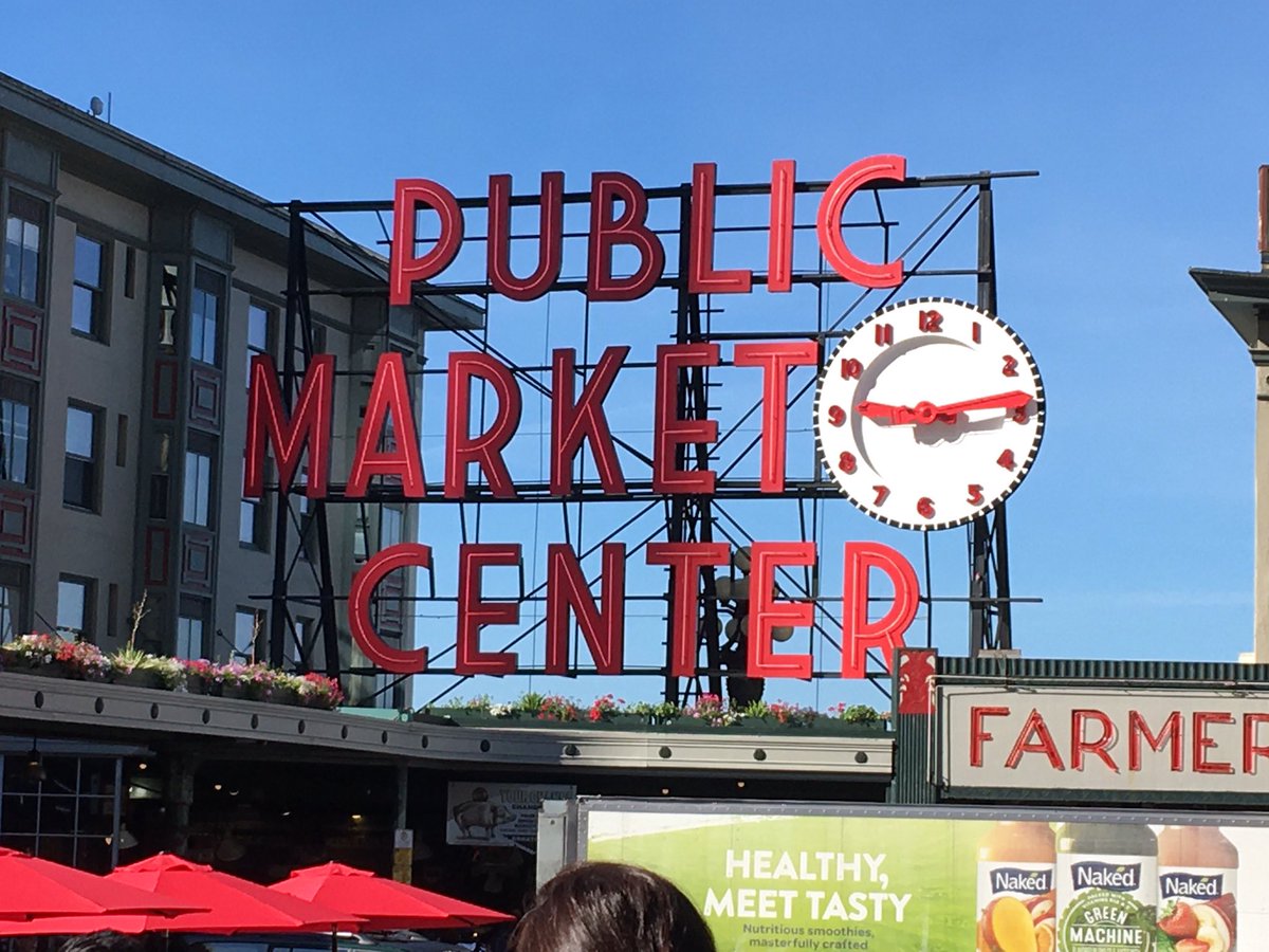 this place is like a wall of the greatest smells on planet earth hitting you all at the same time