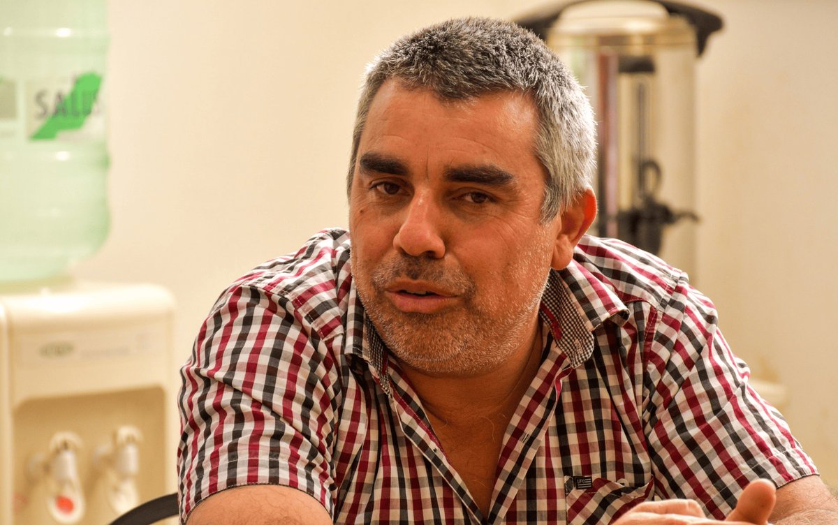 PROSIGUE EL ESCÁNDALO EN CERRO LARGO: DETUVIERON AL EX ALCALDE DE NOBLÍA Y JEFE DE LA POLICÍA MUNICIPAL
Villa Noblía amaneció con un terremoto político y policial de proporciones gigantescas. A las 9:30 de la mañana, la policía irrumpió en la rutina del departamento de Cerro