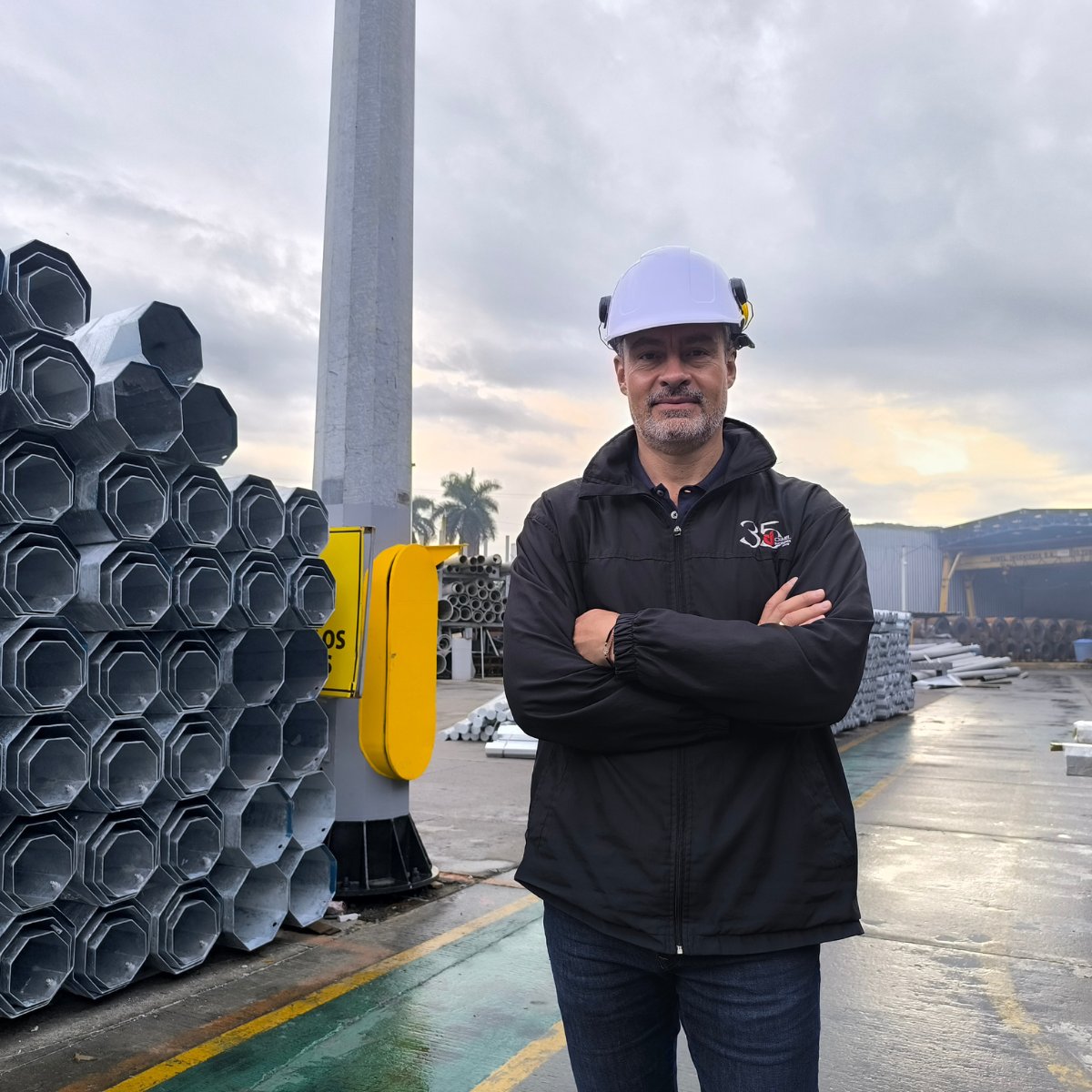 #SoyINALDE | ¡Felicitamos a Jorge Andrés Gutiérrez, #PADE de #INALDE, por su nombramiento como nuevo CEO de Dimel Ingeniería! 🚀¡Celebramos este nuevo capítulo en su trayectoria y reconocemos su compromiso por construir país!
👉 Conoce los detalles aquí: inalde.edu.co/noticias/soy-i…