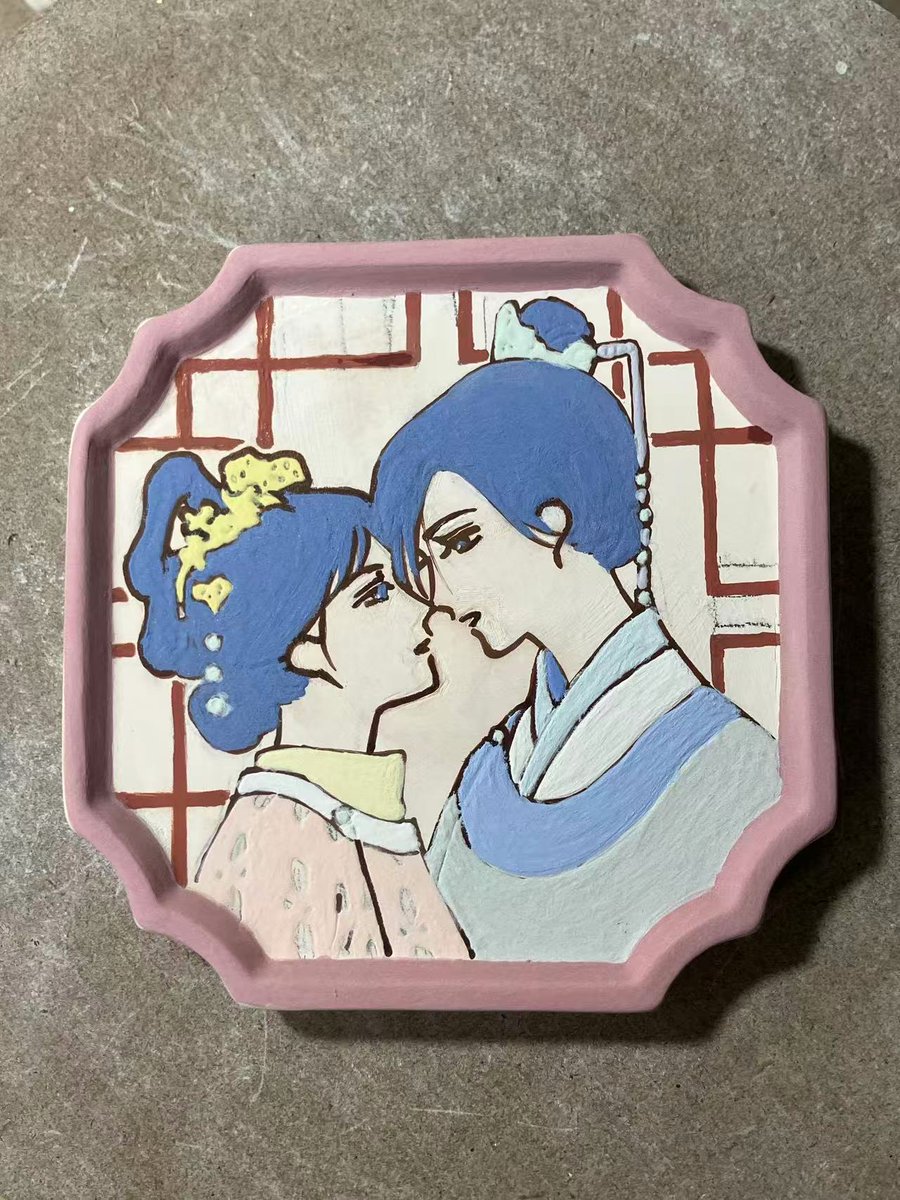 rraven97505's tweet photo. #jwqs #jwwj #qijing #pottery 女同女神保佑过几天烧制顺利，，画好就放那了一看质感也太牛了我震惊遂发之 https://t.co/LRSoF5qHSv