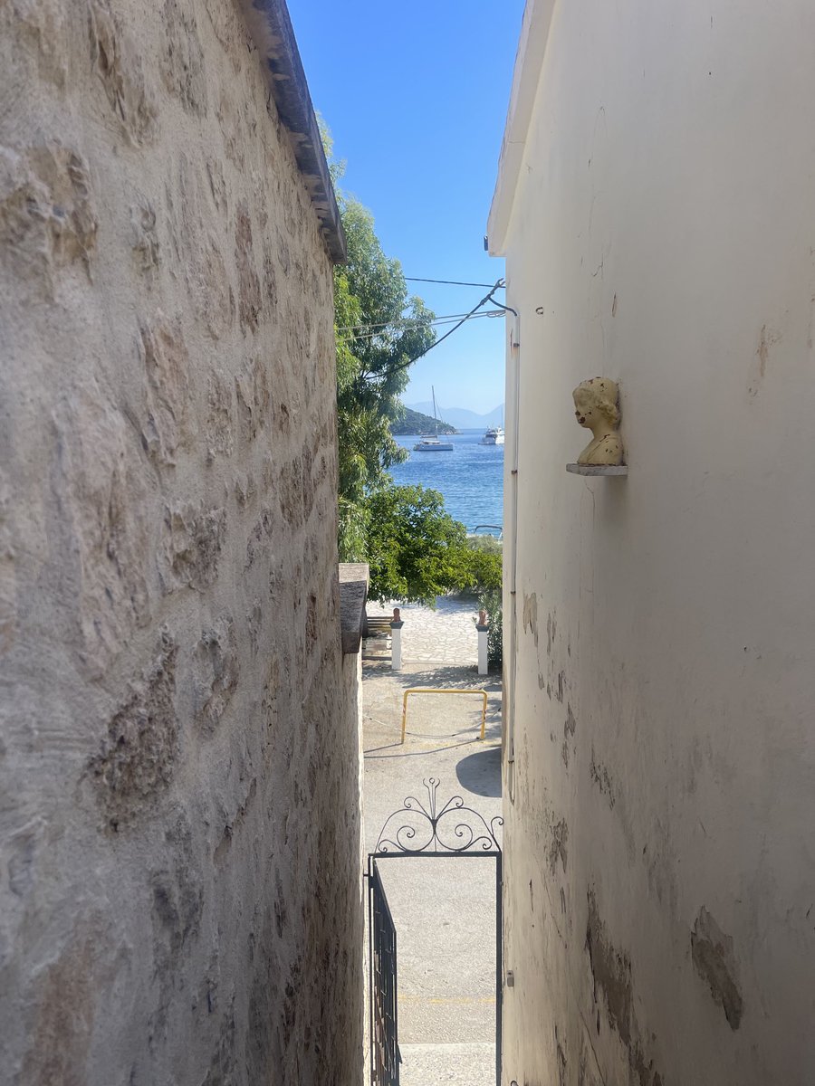 KerryTsolakis's tweet photo. Ας βάλω και γω μία #παγκοσμια_ημερα_φωτογραφιας #Frikes #Ithaki https://t.co/UtnZuAK0VO