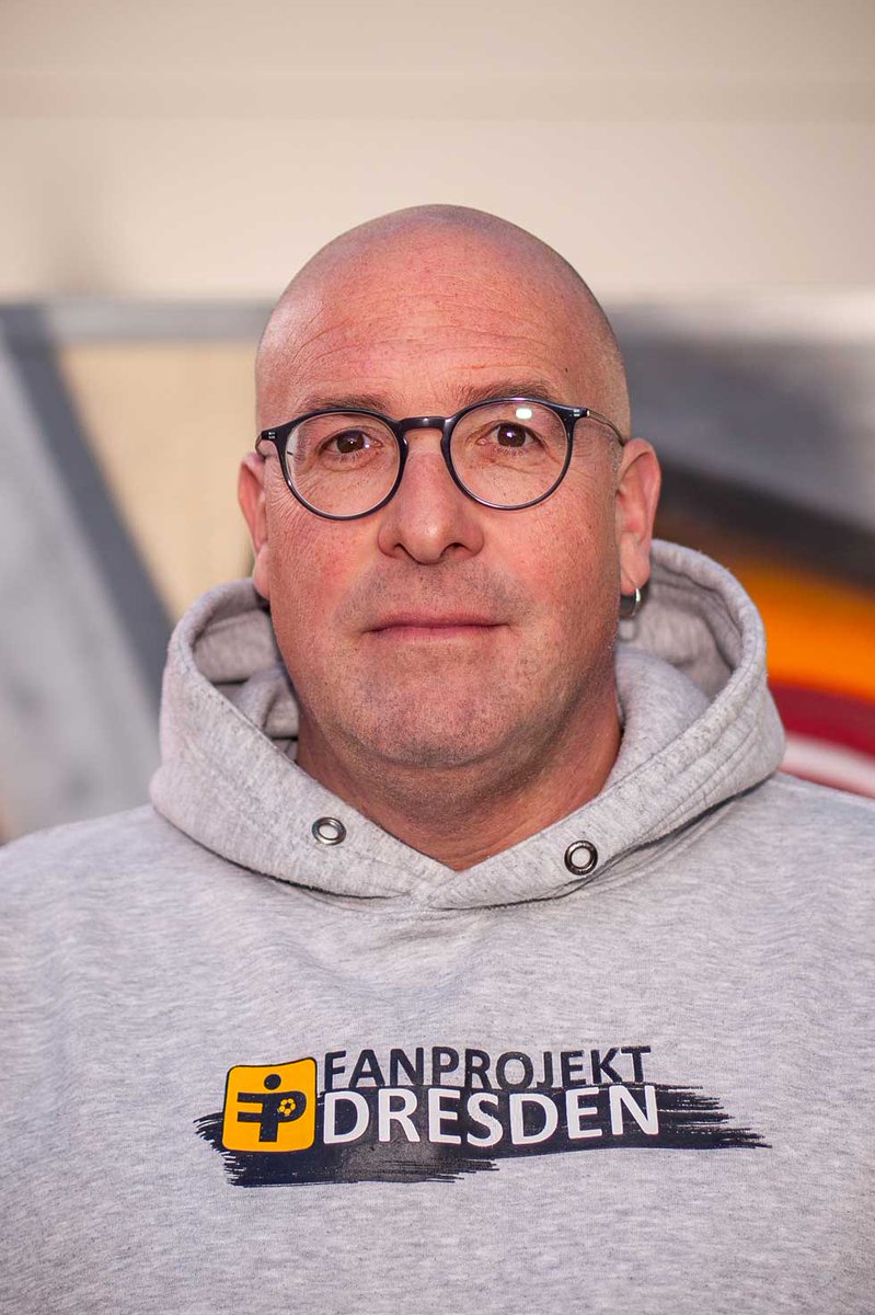 Episode 202: Wir haben mit Christian Kabs vom Fanprojekt Dresden/BAG-Ostverbundsprecher zur geplanten zentralen Stadionverbotskommission gesprochen. Da wisst ihr Bescheid!
soundcloud.com/welle1953/2025…
#welle1953No202 #sgd1953