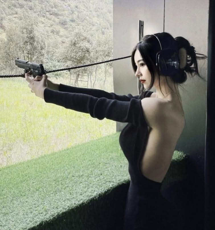 blurredfrank's tweet image. Asian women are not afraid to use what they need to use when threatened or provoked. And it rules. 
If only others would learn to stand up for themselves too. 
*pic from a friend 
#selfdefence
#Rockstar