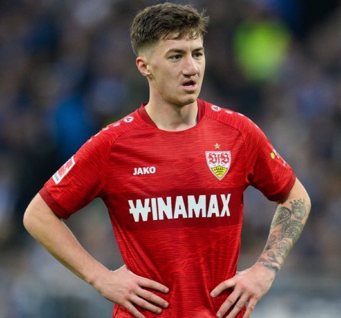 🚨 | Manchester United continue to monitor the situation of Stuttgart's midfielder Angelo Stiller. 

[<a href="/SamC_reports/">Sam C</a>/<a href="/JacobsBen/">Ben Jacobs</a>]