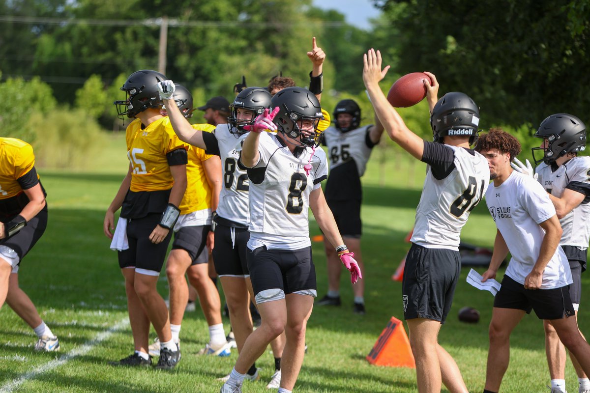 Camp season ⛺️

#UmYahYah | #OlePride | #d3fb