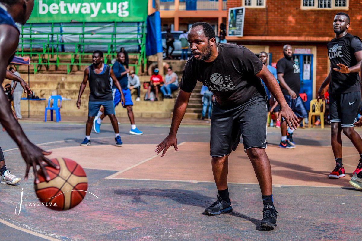 vivaosuna's tweet image. Here we go!!! 
10 time NBL Champions City oilers are finalising personal terms with 18 year okd 6’9 shooting guard  .@EDWINBEKA from Fernaberce who is looking to take his trade back home to fullfill his dream of playing for the NT. 

50M agreed plus 5M ads on for no airballs🤓