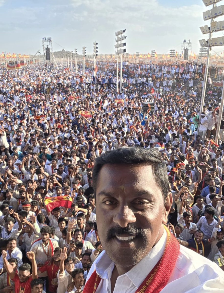 TheniPrakashh's tweet photo. தமிழக வெற்றிக் கழகத்தின் இரண்டாவது மாநில மாநாடு திடலில் இருந்து...

@TVKPartyHQ @TVKVijayHQ https://t.co/p37zuKLoq9